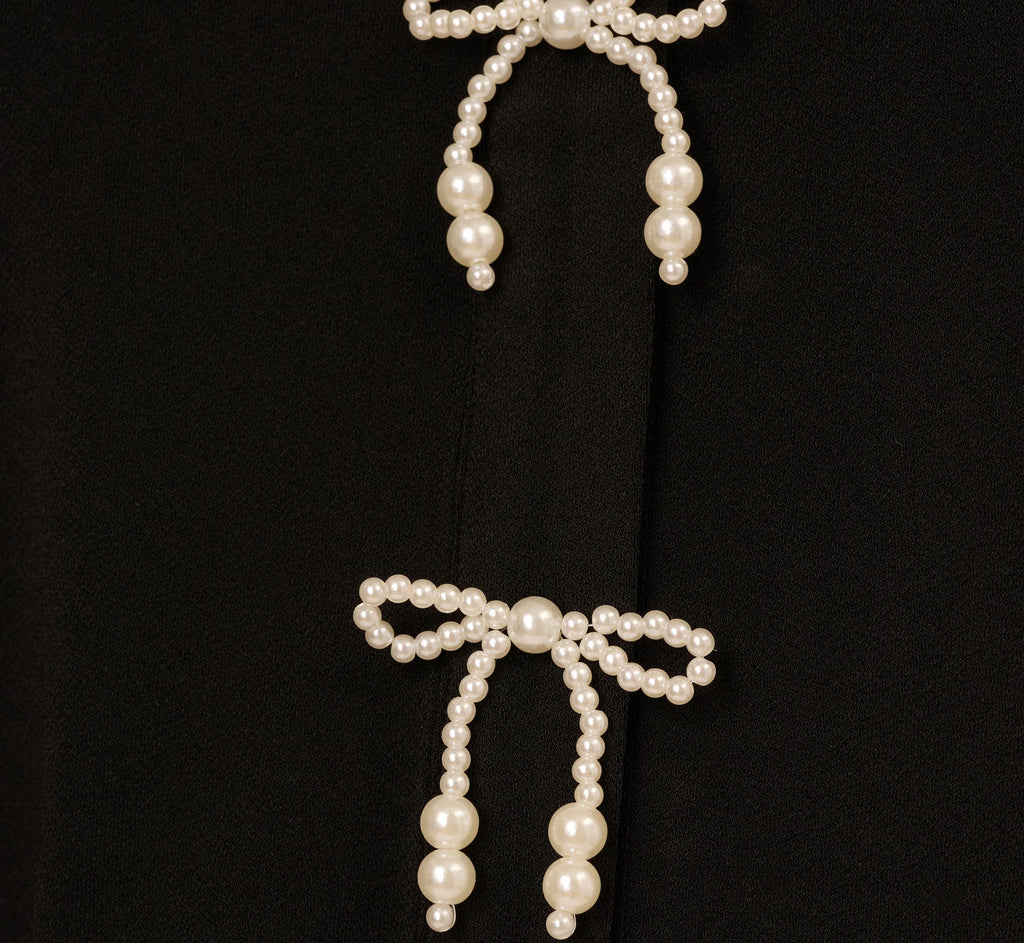 Three Quarter Sleeve Pearly Bow Blouse In Black