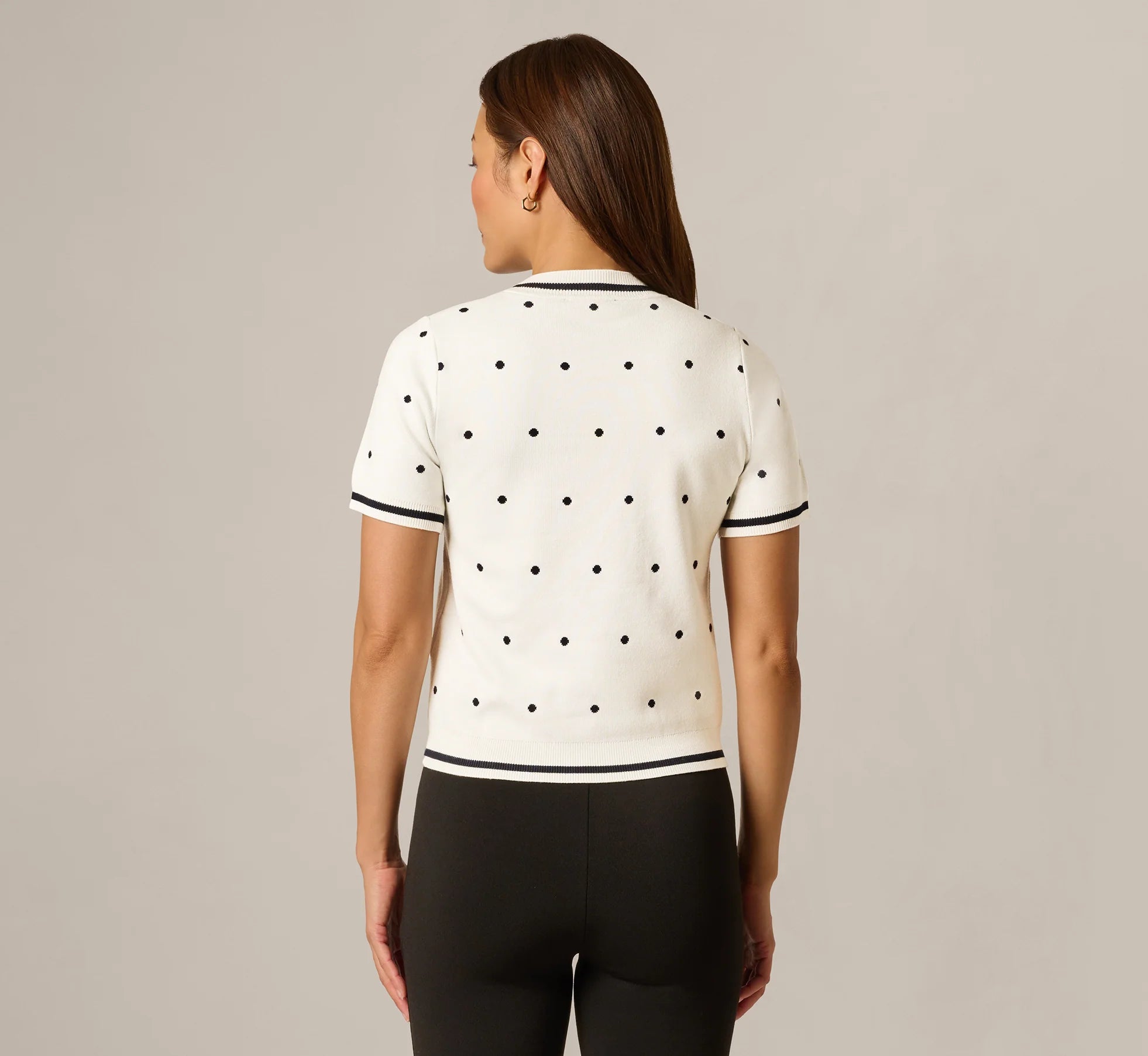 Short Sleeve Chain Patterned Knit Top In Ivory Navy Medium Simple Dot