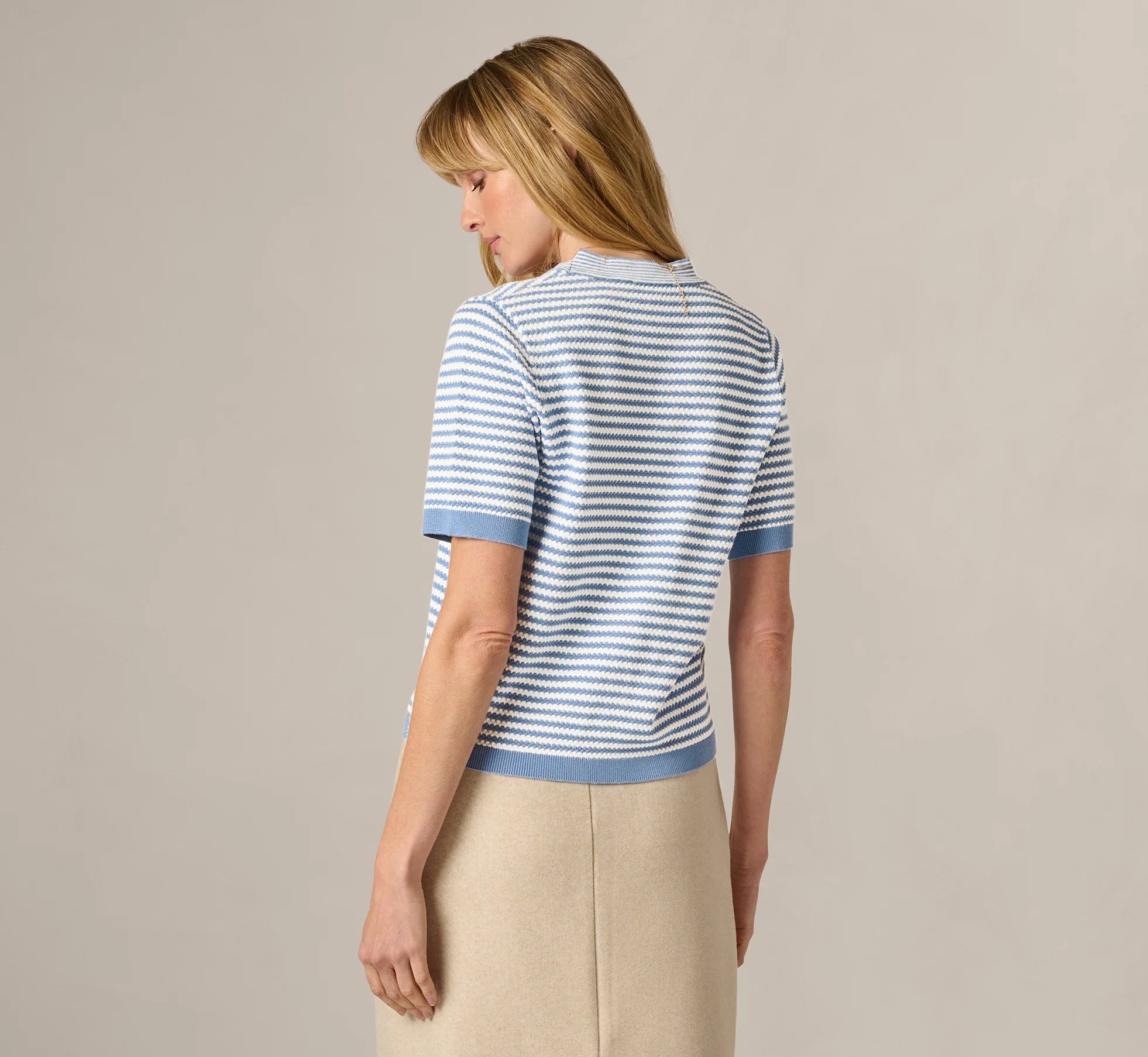 Short Sleeve Bow Pullover Sweater In Classic Blue Ivory