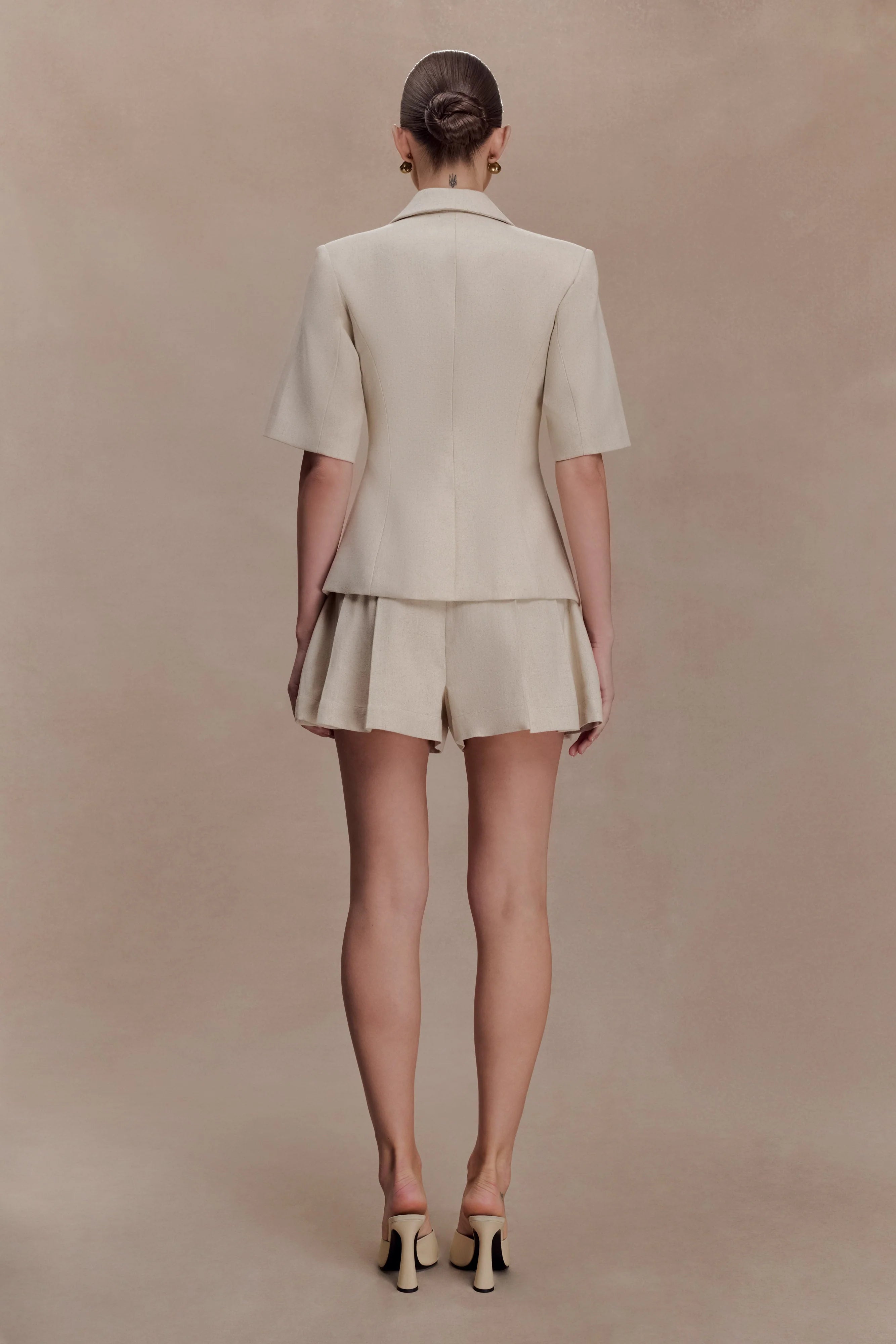 Martine Pleated Linen Short - Natural