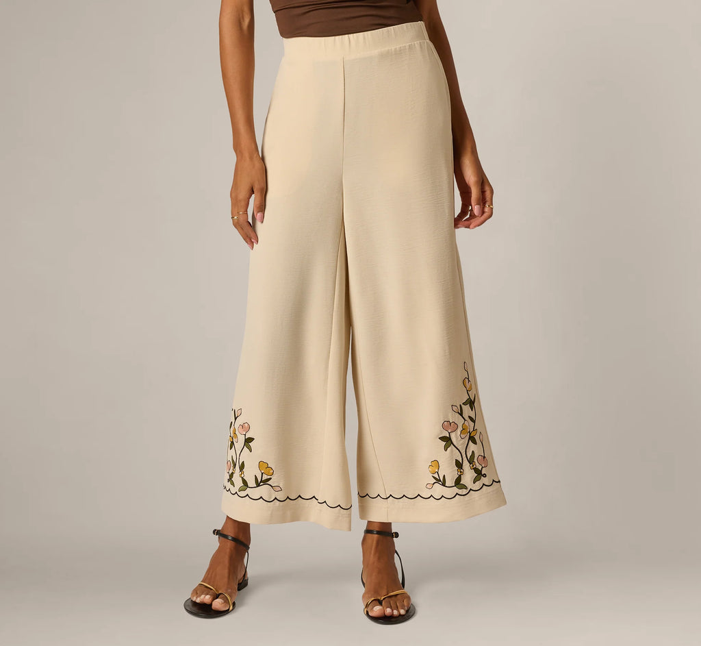 Floral Embroidery Wide Leg Pant In Pale Oak