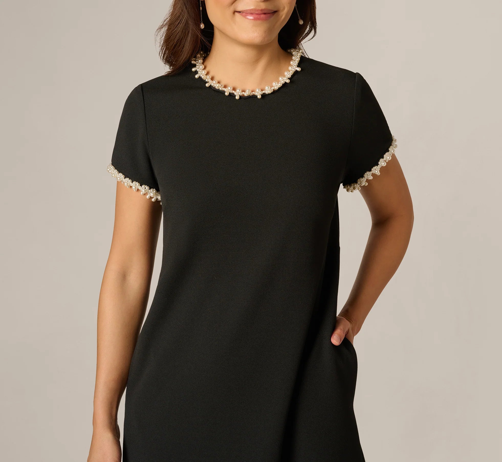 Stretch Crepe Pearly Short Shift Dress In Black Ivory
