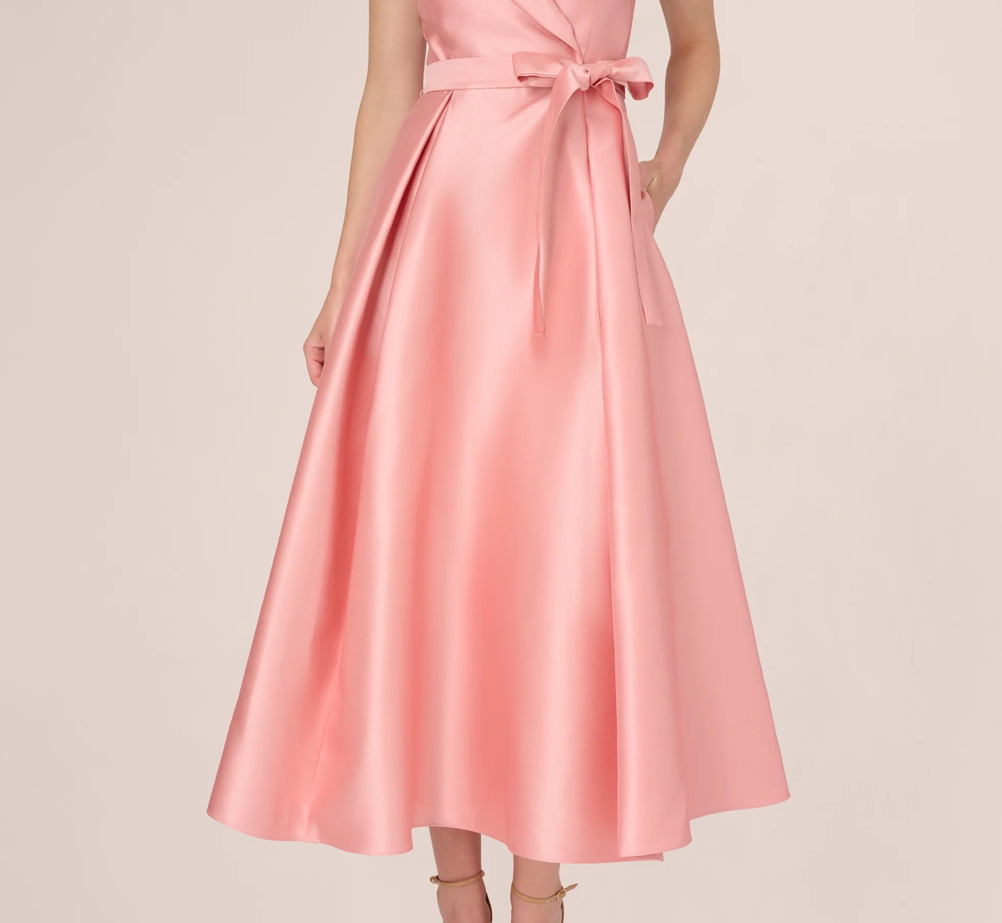 Sleeveless Mikado Suit Dress In Apricot Ice