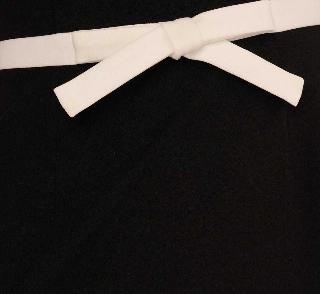 Cap Sleeve Contrast Trim Sheath Dress In Black Ivory