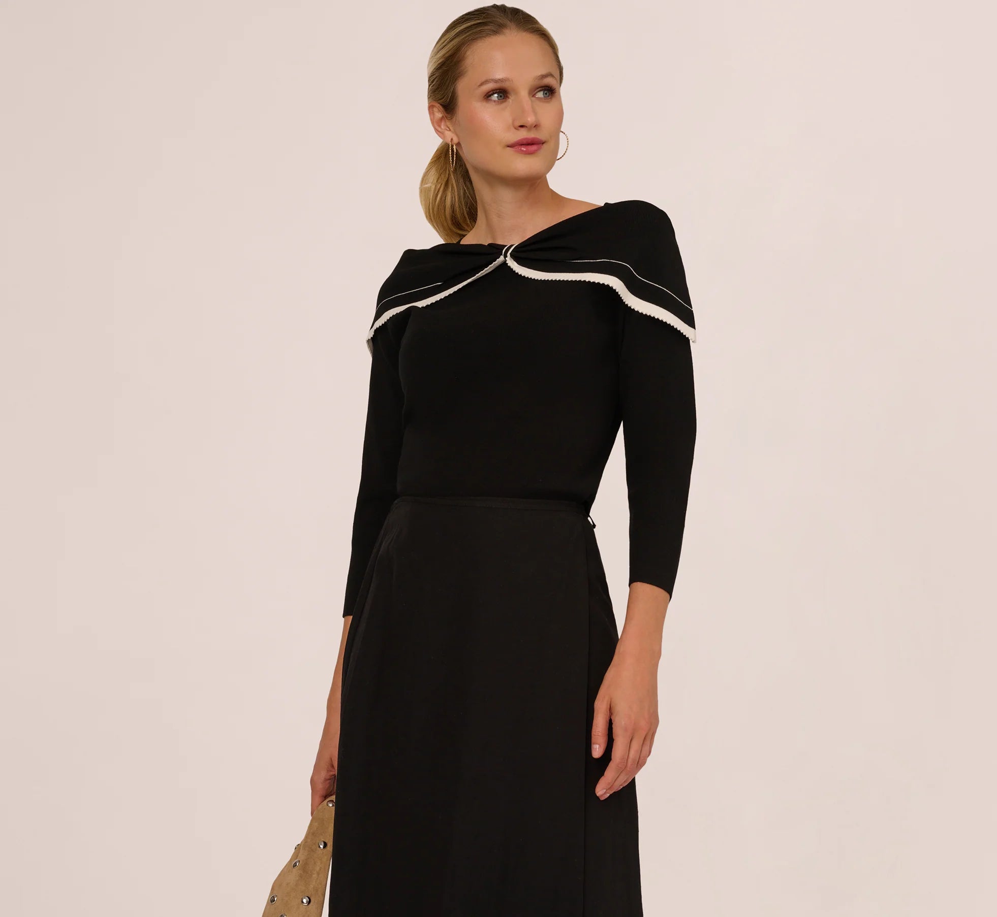Off Shoulder Bow Collar Sweater In Black Ivory