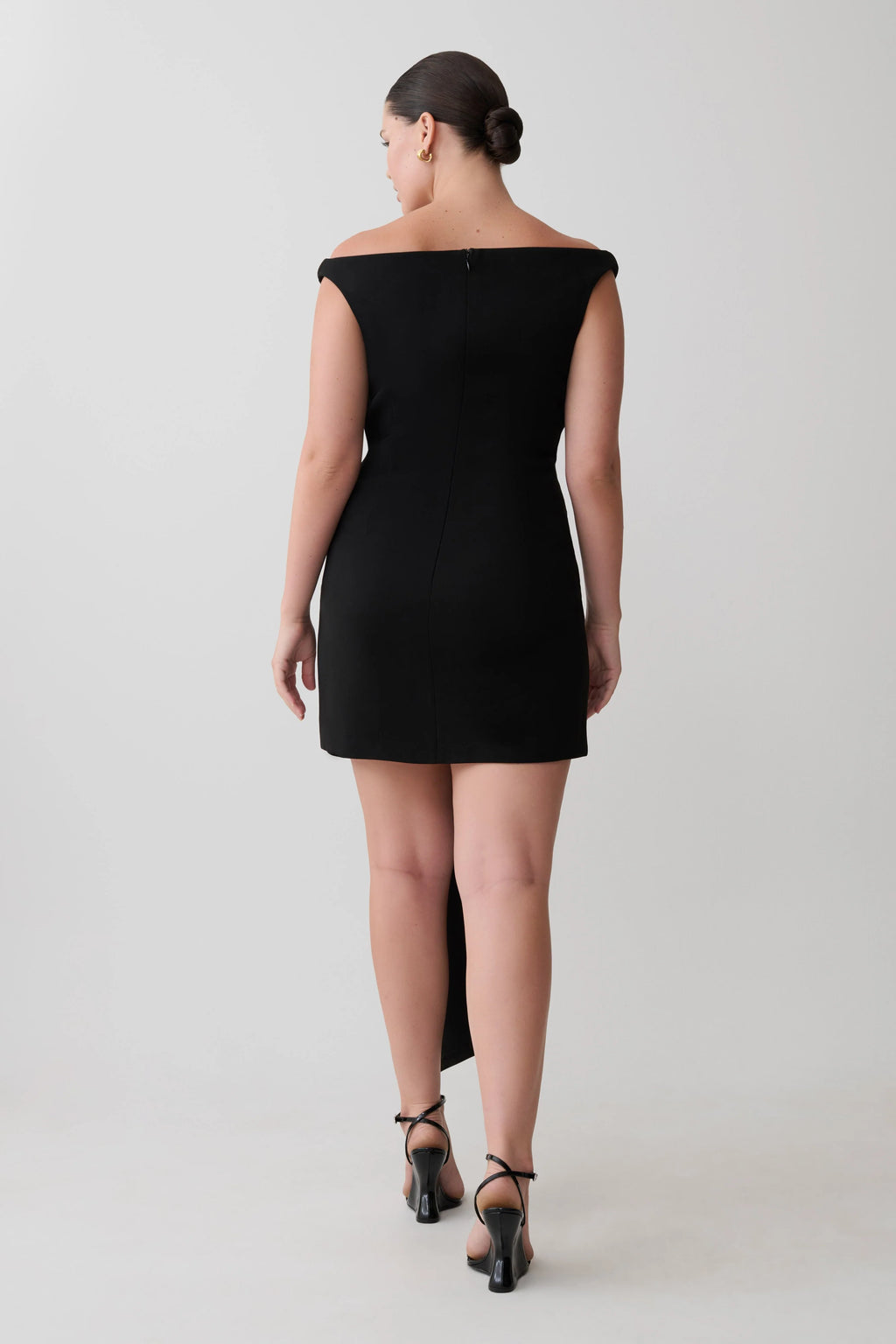 Runa Off Shoulder Mini Dress With Waist Tie - Black
